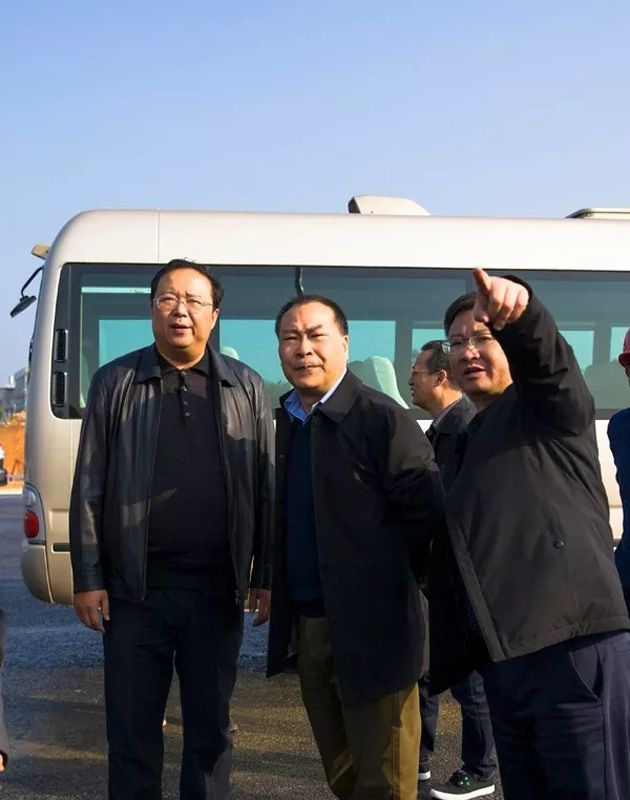 1543414975775863.jpg 640.webp.jpg