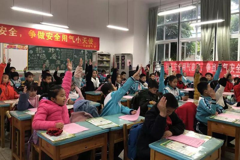 1577279853665271.jpg 20191225211726.jpg